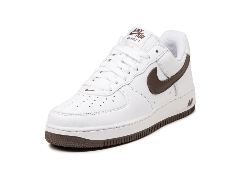 2666b4b1edba034ee21e76baea49351b952715ce DM0576 100 Nike Air Force 1 Low Retro Color of the Month White Chocolate Metallic Gold os 2 768x768