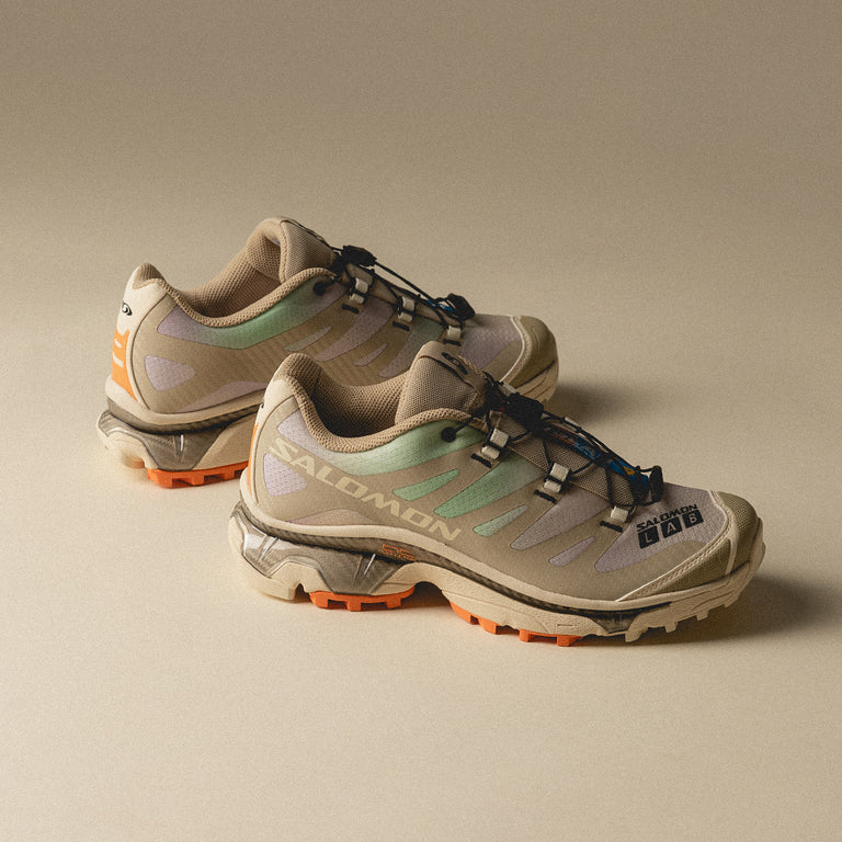 Salomon XT-4 OG *Aurora Borealis* onfeet