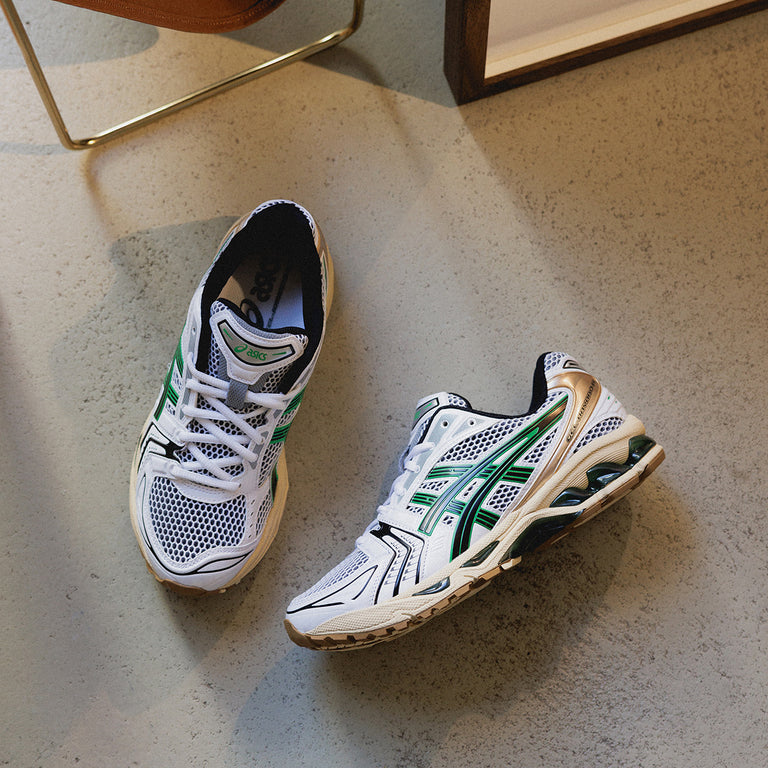 Asics GEL-Kayano 14 onfeet