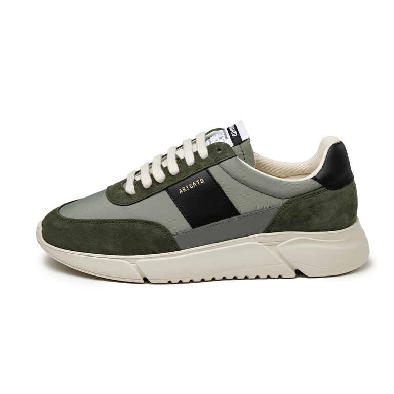 Axel Arigato Genesis Vintage Runner onfeet