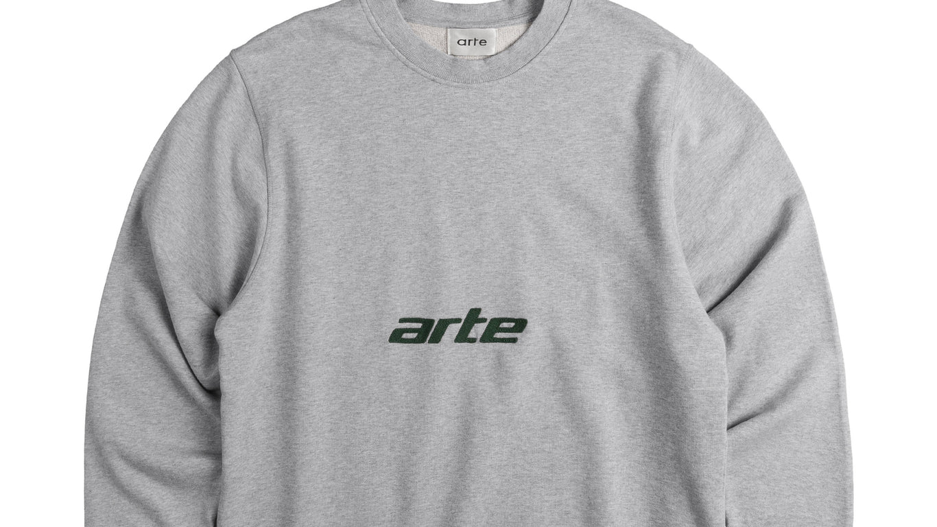 【現品限り一斉値下げ！】 Logo Front Antwerp Arte Crewneck now! online Buy » Apparel | トップス