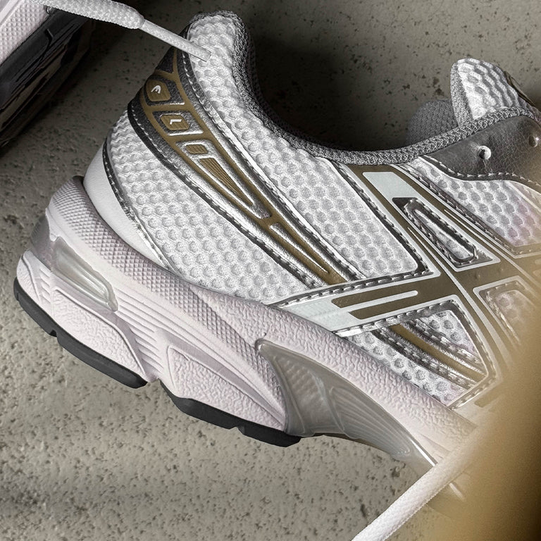 Asics GEL-1130 onfeet