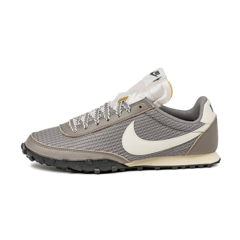 Nike Waffle Racer - 40 / Moon Fossil / Sail / Shadow Brown
