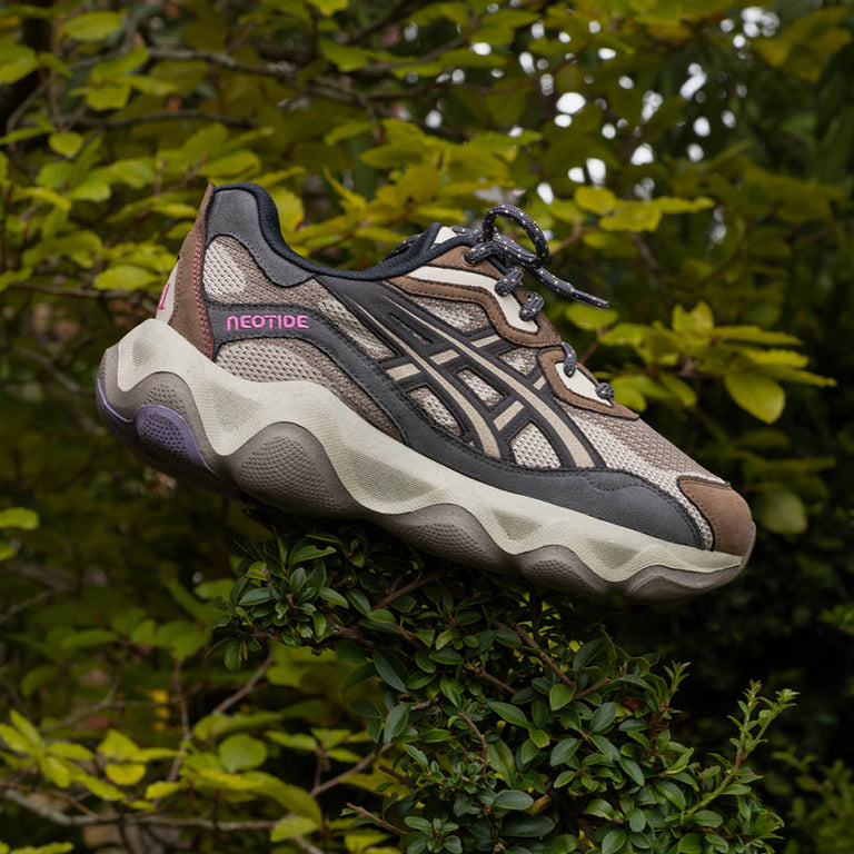 Asics x Circular Economy Neotide™ onfeet