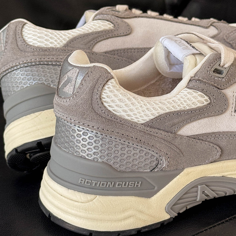 Autry Hyperway *Suede / Mesh* onfeet