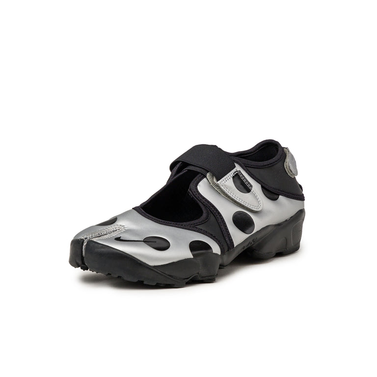 Nike Wmns Air Rift - 40.5 / Black / Black / Metallic Silver - 5