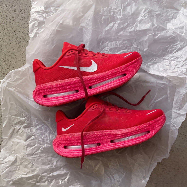 Nike Wmns Vomero Premium onfeet
