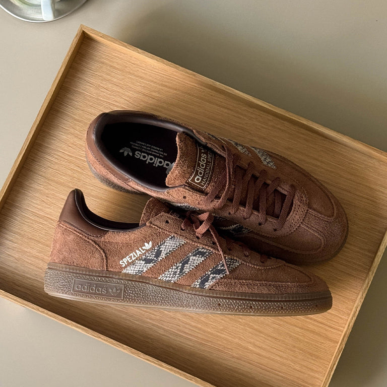 Adidas Handball Spezia W onfeet