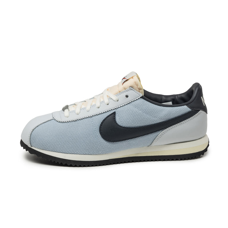 Nike Cortez