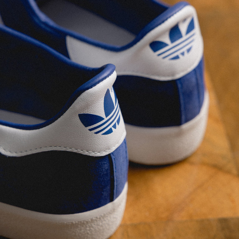 Adidas Gazelle Decon onfeet