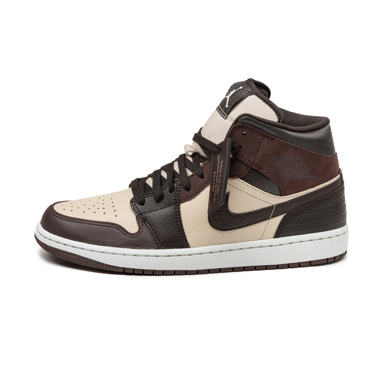 Nike Air Jordan 1 Mid SE