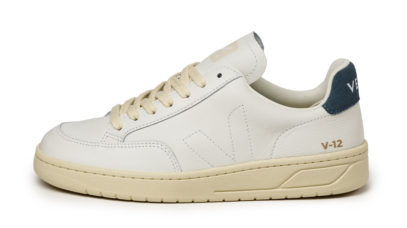 Veja V-12 Stitch W Sneaker » Buy online now!