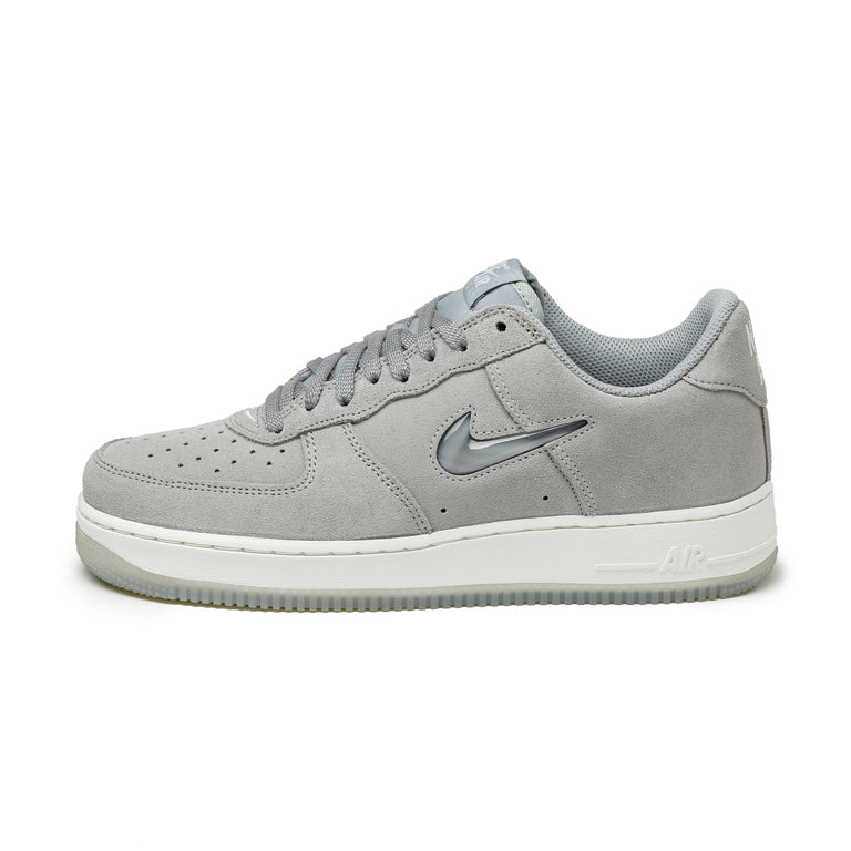 Nike Air Force 1 Low Retro *Color of the Month*