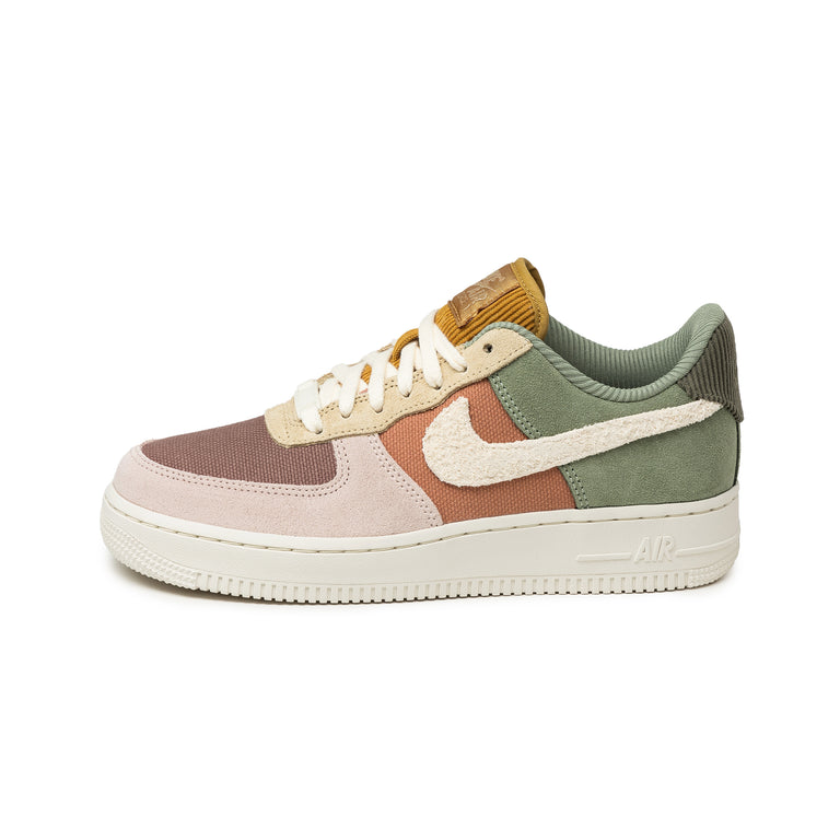 Nike Wmns Air Force 1 '07 LX