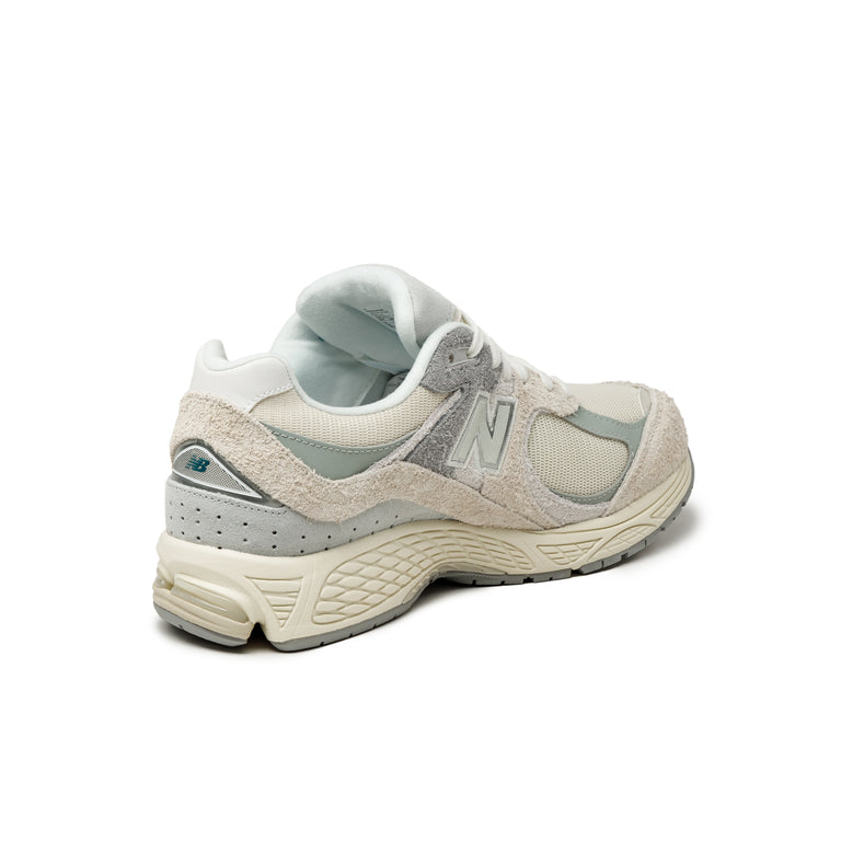 New Balance M2002REK