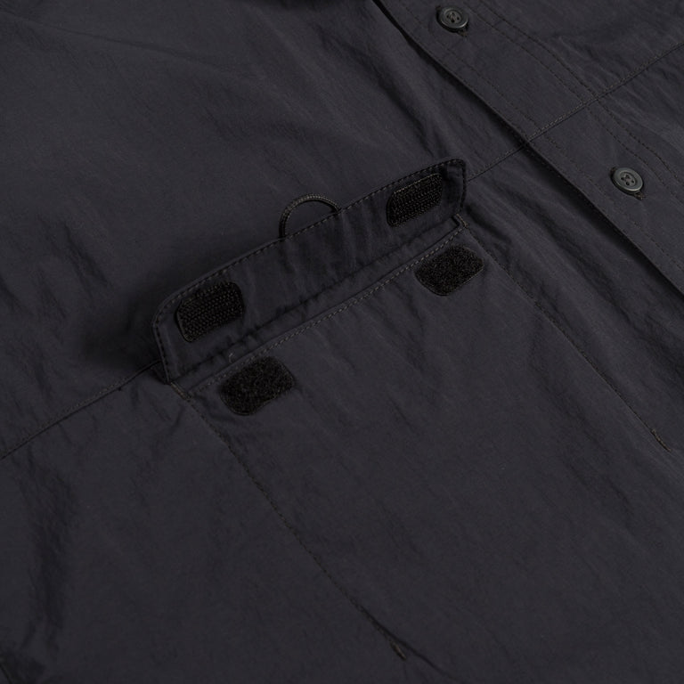 Nike	ACG *Orb Weaver* UV Repel Short-Sleeve Shirt - S / Black / Anthracite / Summit White - 4
