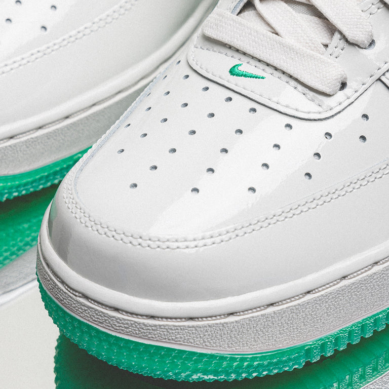 Nike Air Force 1 '07 PRM onfeet