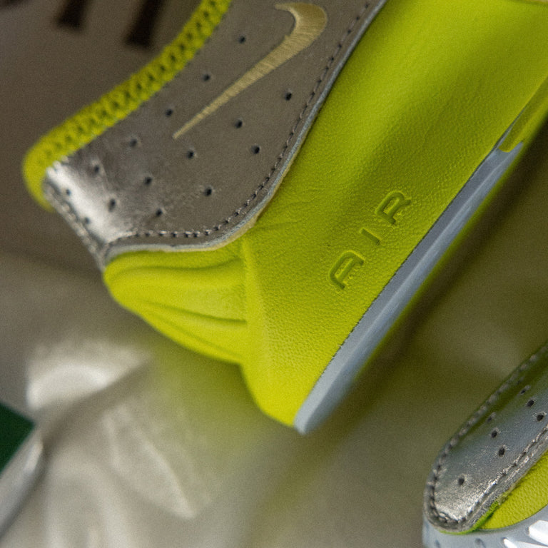Nike Wmns Air Superfly onfeet