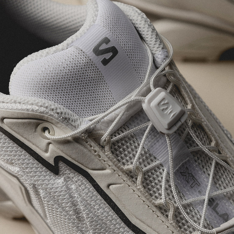 Salomon XT-Slate onfeet