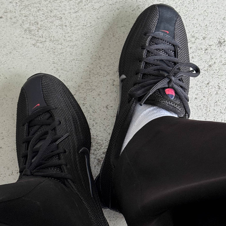 Nike Wmns Shox Z onfeet