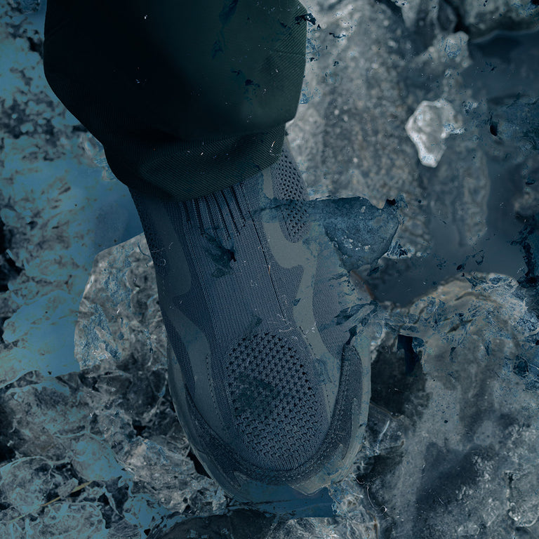Mizuno x Nonnative Wave Mujin TL Mid GTX onfeet