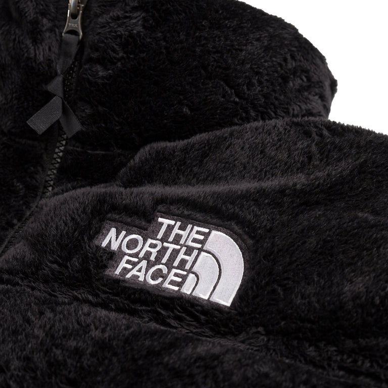 The North Face Versa Velour Nuptse onfeet