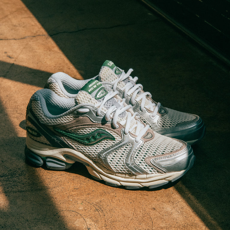 Saucony x Minted NY Pro Grid Triumph 4 Sneaker Buy online now