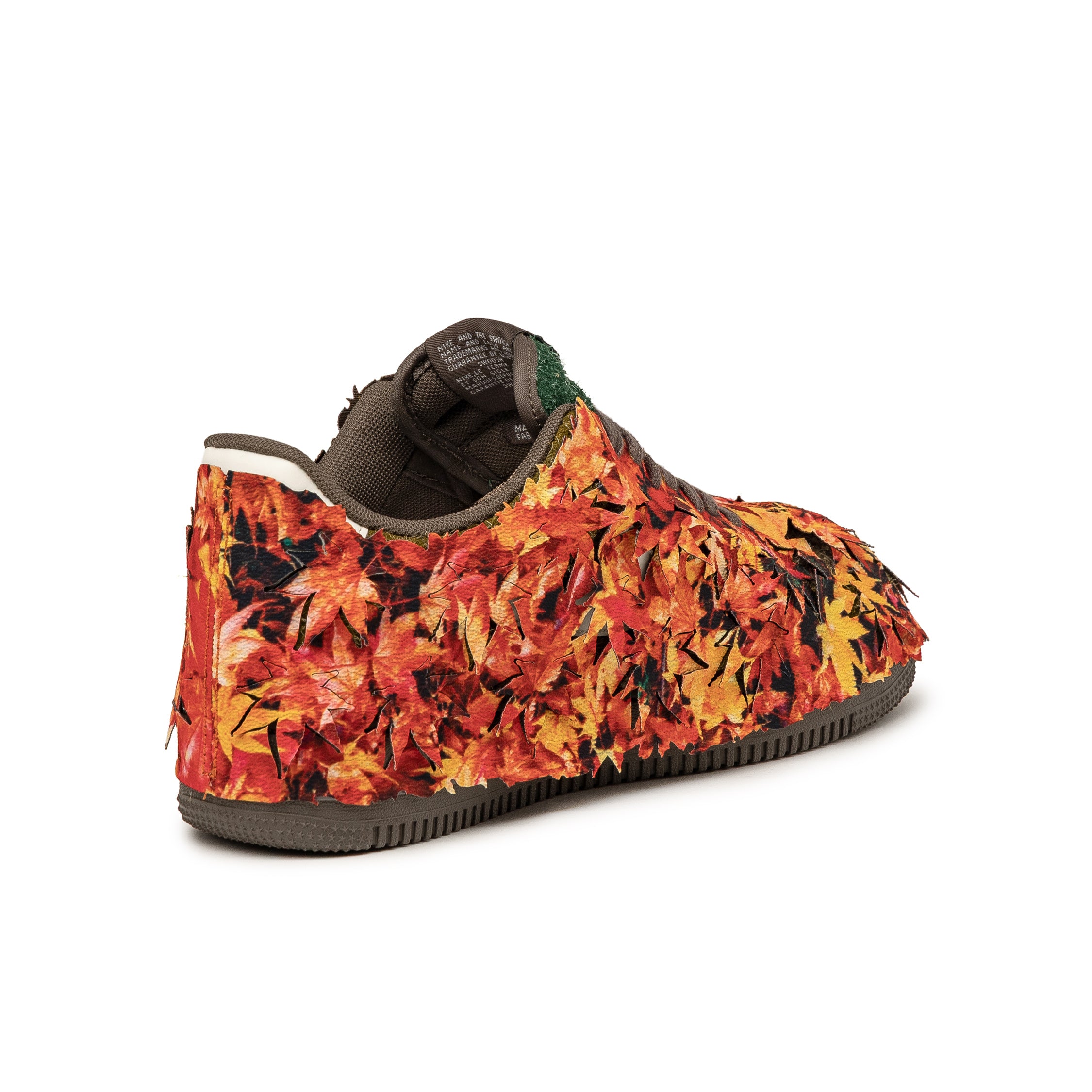 nike camouflage tennis shoes