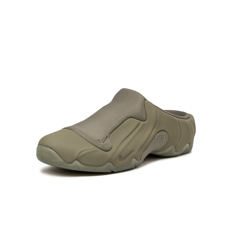 Nike Clogposite