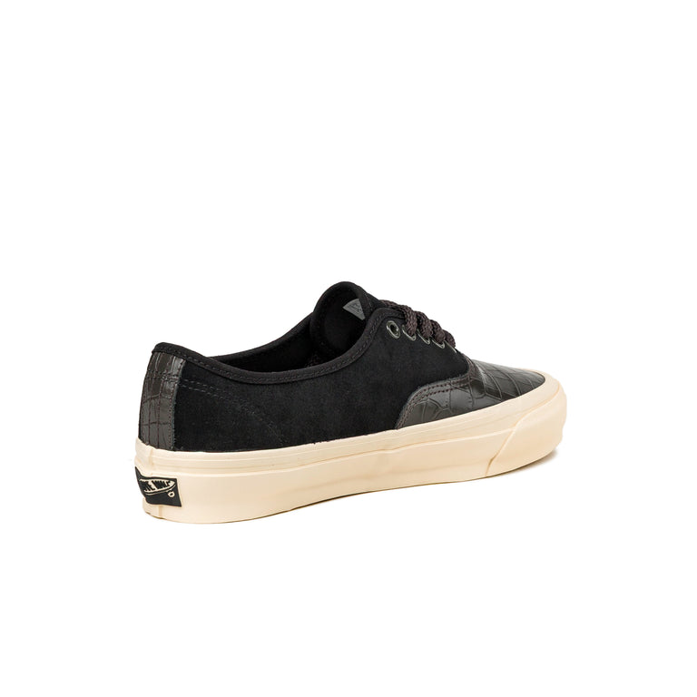 Vans	Authentic 44 LX - 39 / Black / Sand White - 3
