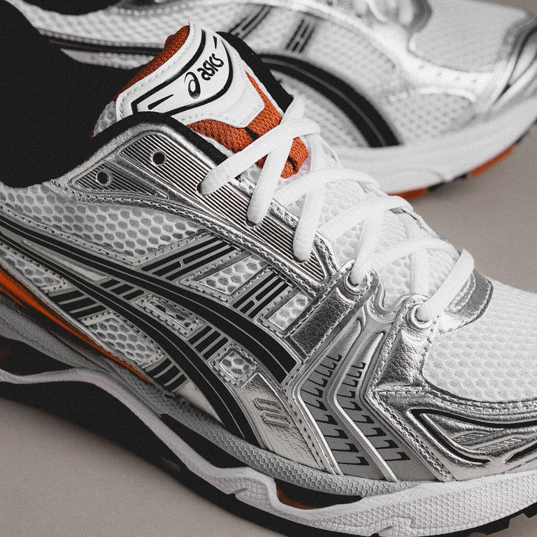 Asics GEL-Kayano 14 onfeet