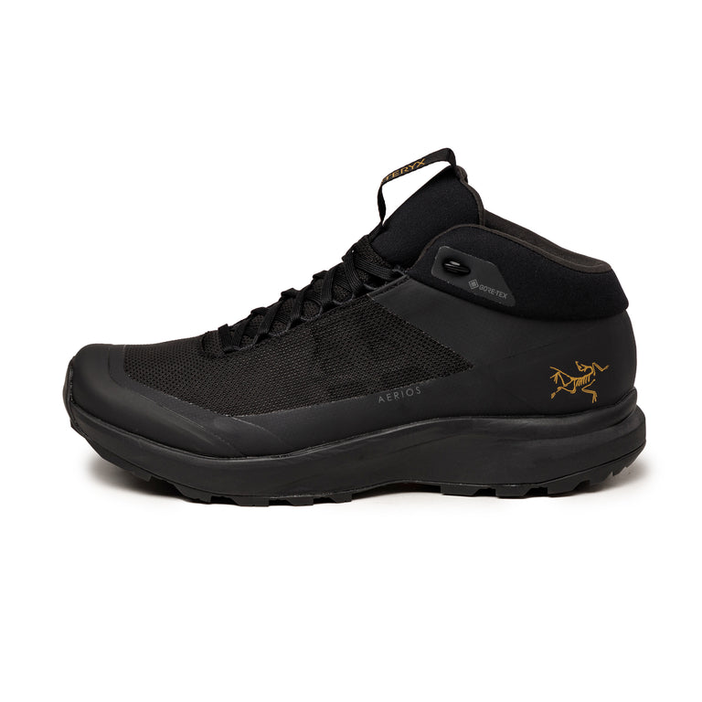 Arcteryx Aerios FL 2 Mid GTX onfeet