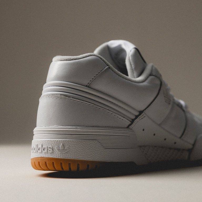 Adidas Continental 87 onfeet