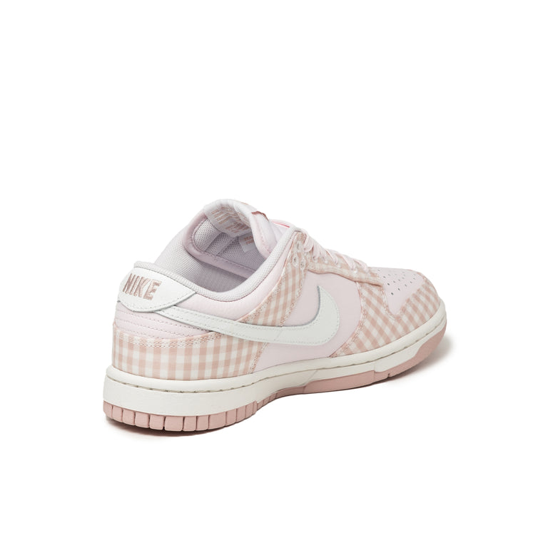 Nike Wmns Dunk Low