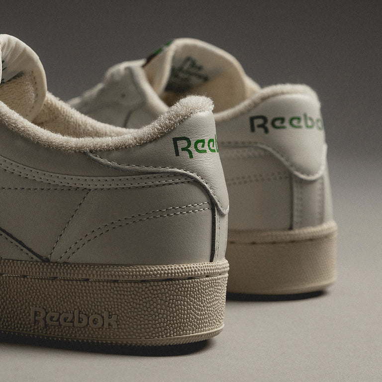 Reebok Club C 1985 TV koop nu online bij ASPHALTGOLD