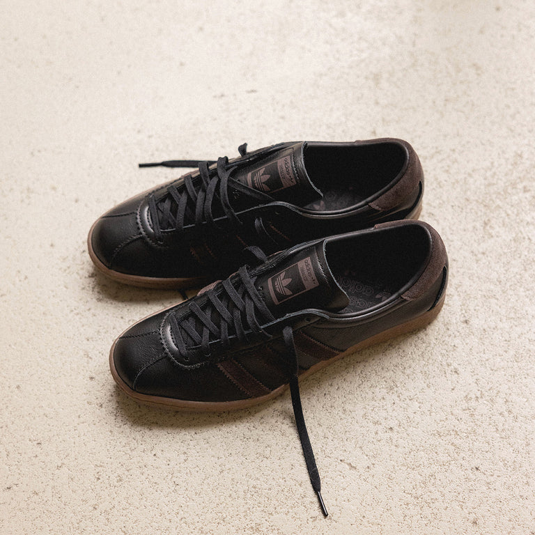 Adidas Tobacco onfeet