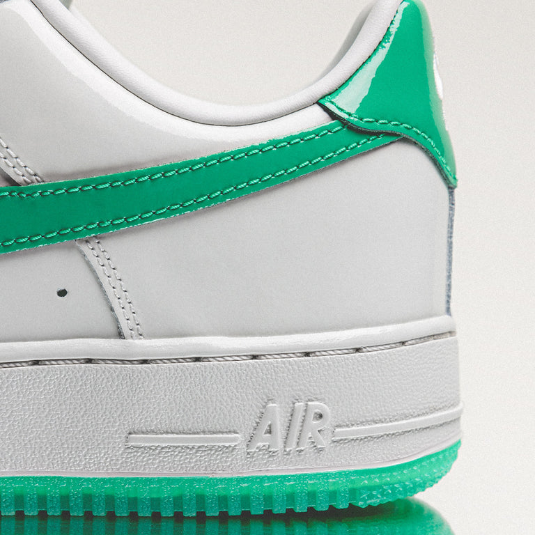 Nike Air Force 1 '07 PRM onfeet