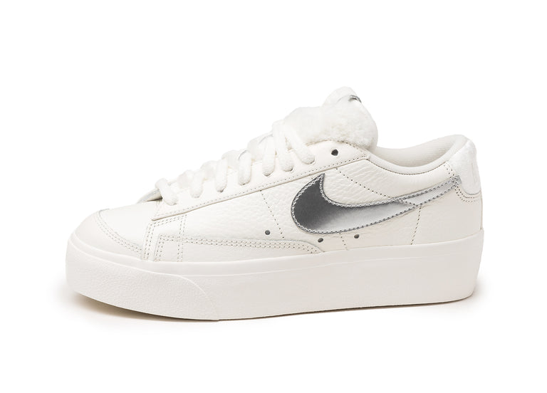 Le silver nike top