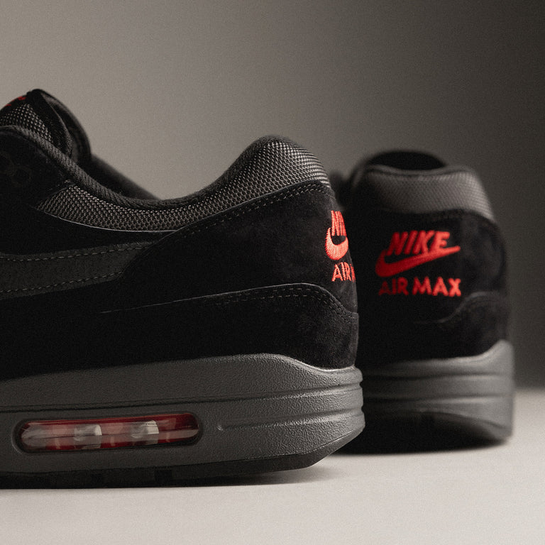 Nike air max 1 trainers black hot sale