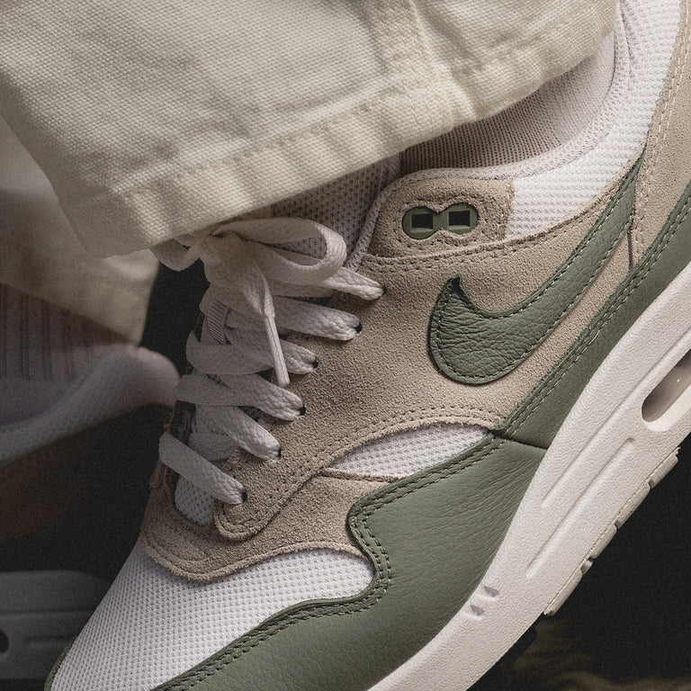 Nike Air Max 1 Mica Green DZ4549-100 Store List