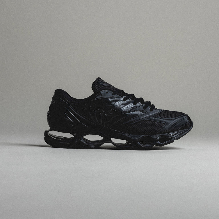Mizuno Wave Prophecy LS onfeet
