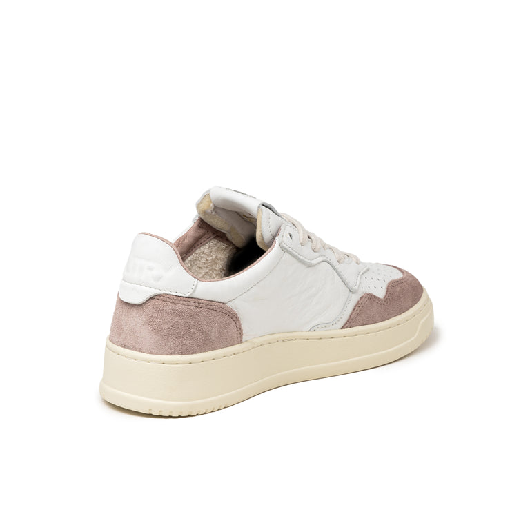 Autry Medalist W *Goat / Suede*