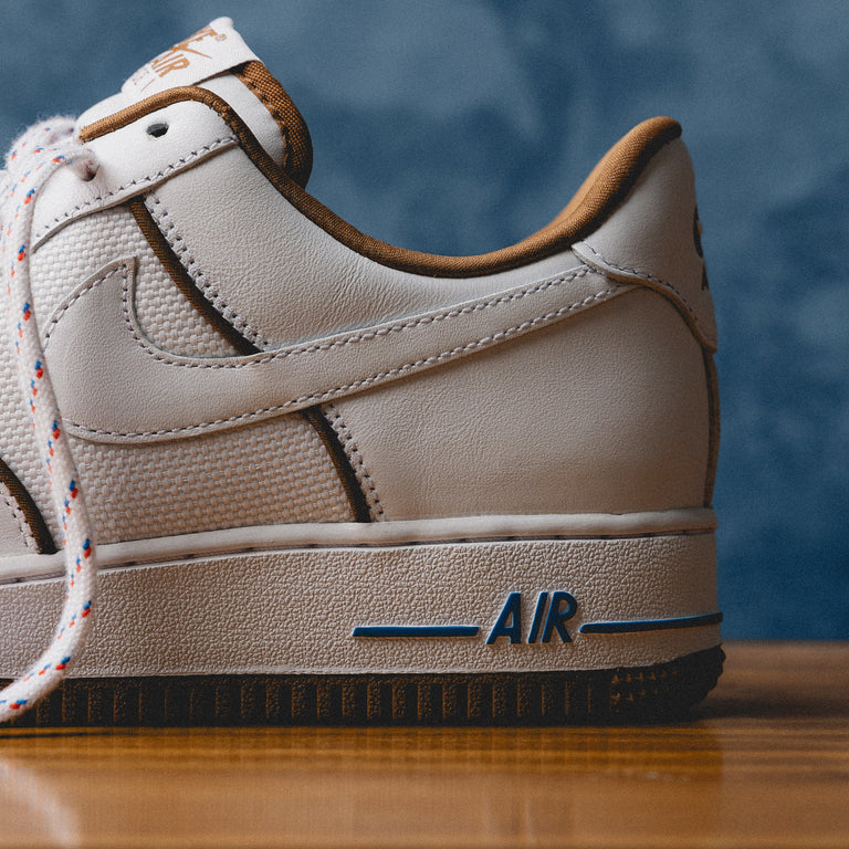 Nike Air Force 1 '07 LX onfeet