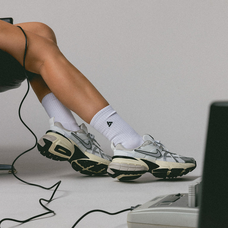 Nike Wmns V2K Run onfeet
