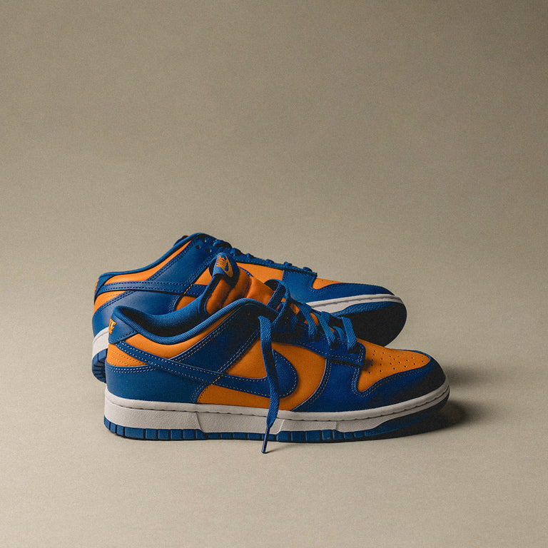 Nike Dunk Low Retro *Knicks* onfeet