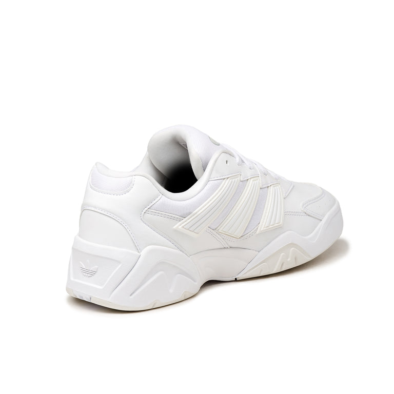 Adidas Court Magnetic onfeet