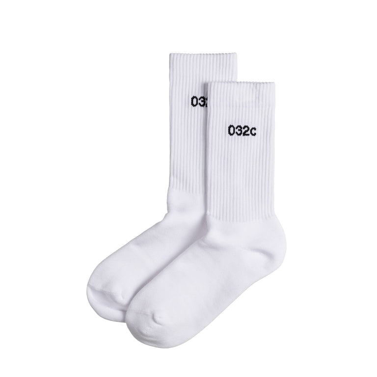 032c Remove Before Sex Socks