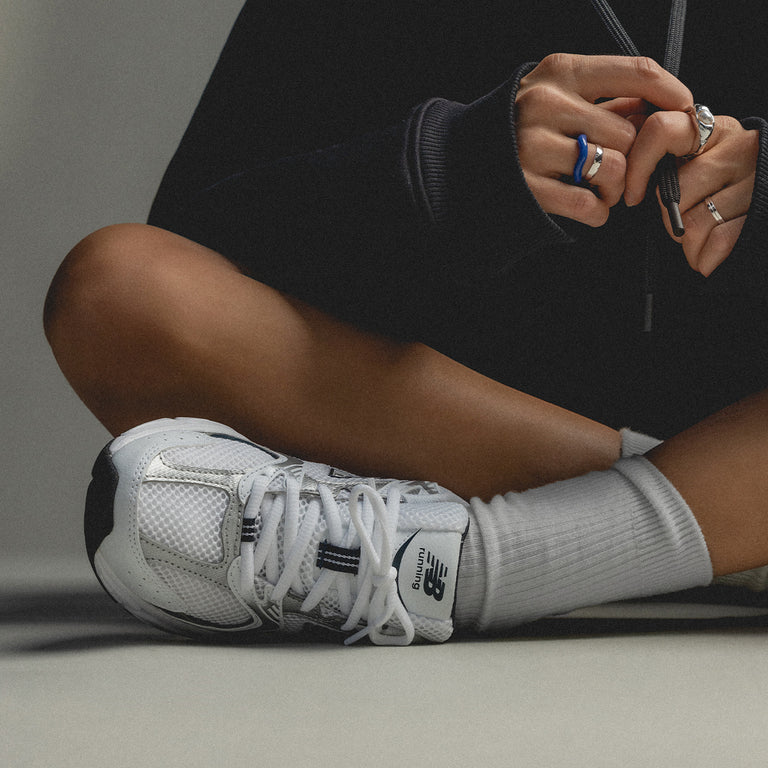 New Balance Donna Fresh Foam X More v4 in Bianca Blu