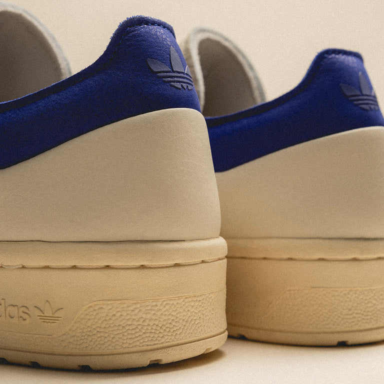 Adidas Rivalry 86 Low onfeet