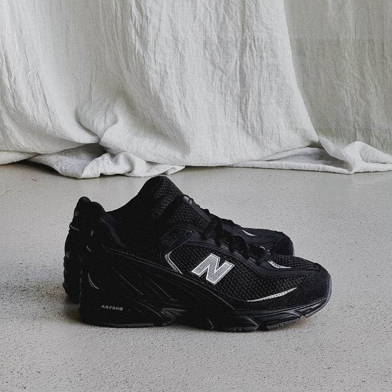 New Balance 509 onfeet